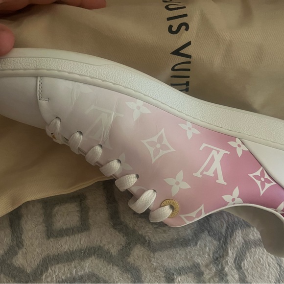 Louis Vuitton women’s shoes - Picture 7 of 12